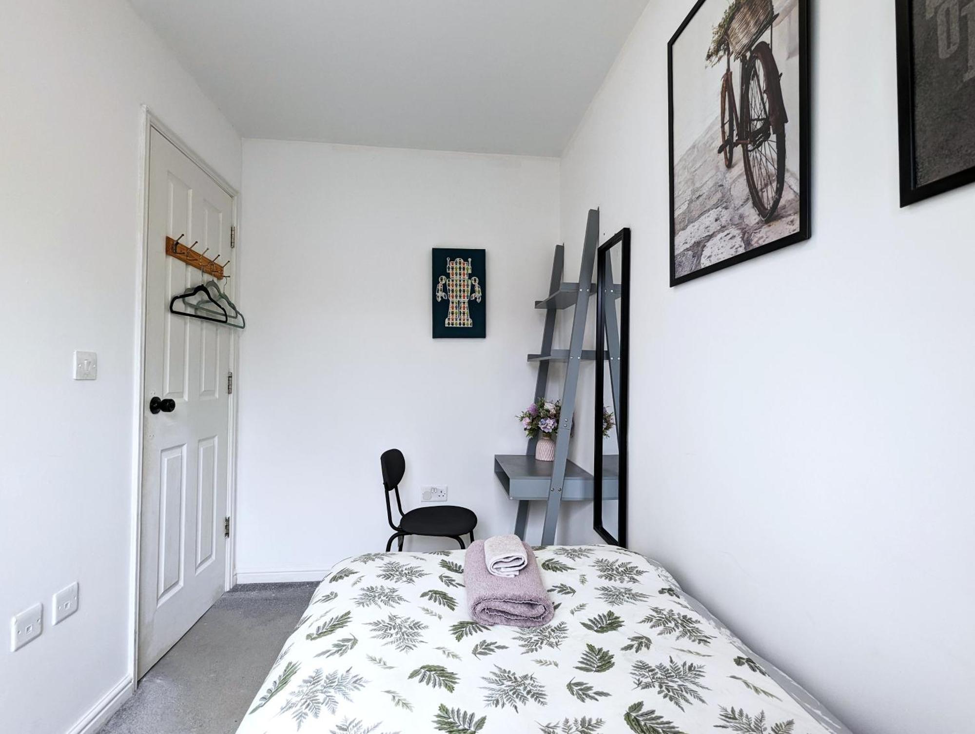 Guest Rooms Near City Centre & Dock Free Parking ลิเวอร์พูล ภายนอก รูปภาพ
